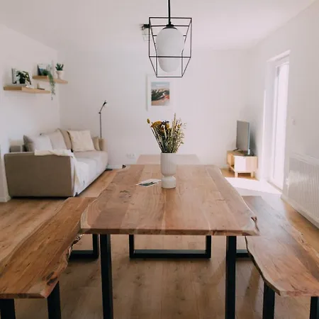 Bacherlhaus Apartment