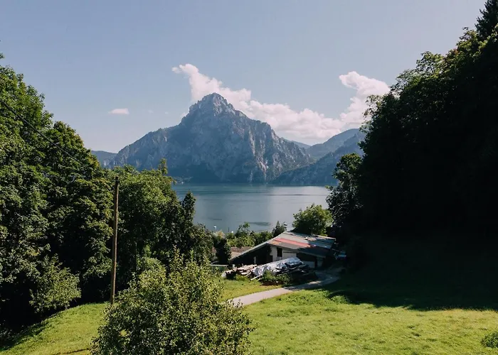 Bacherlhaus * Traunkirchen