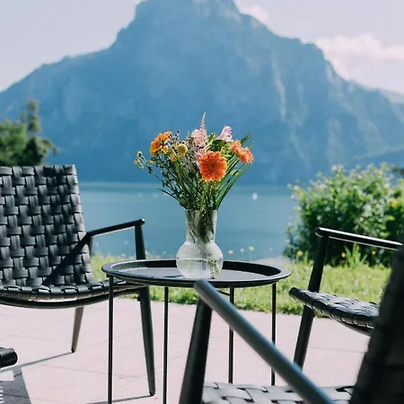 Bacherlhaus טראונקירכן