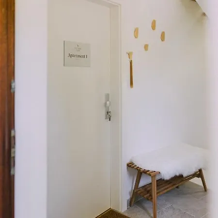 Bacherlhaus * טראונקירכן